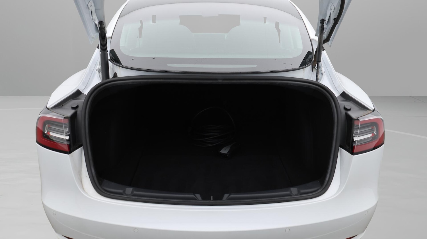 Used Tesla Model 3 2021 for sale - 76121719: Photo 18