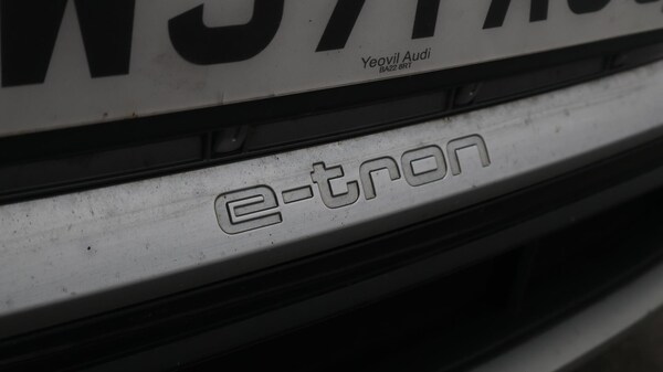 Used Audi e-tron 2021 for sale - 76306496: Photo 25
