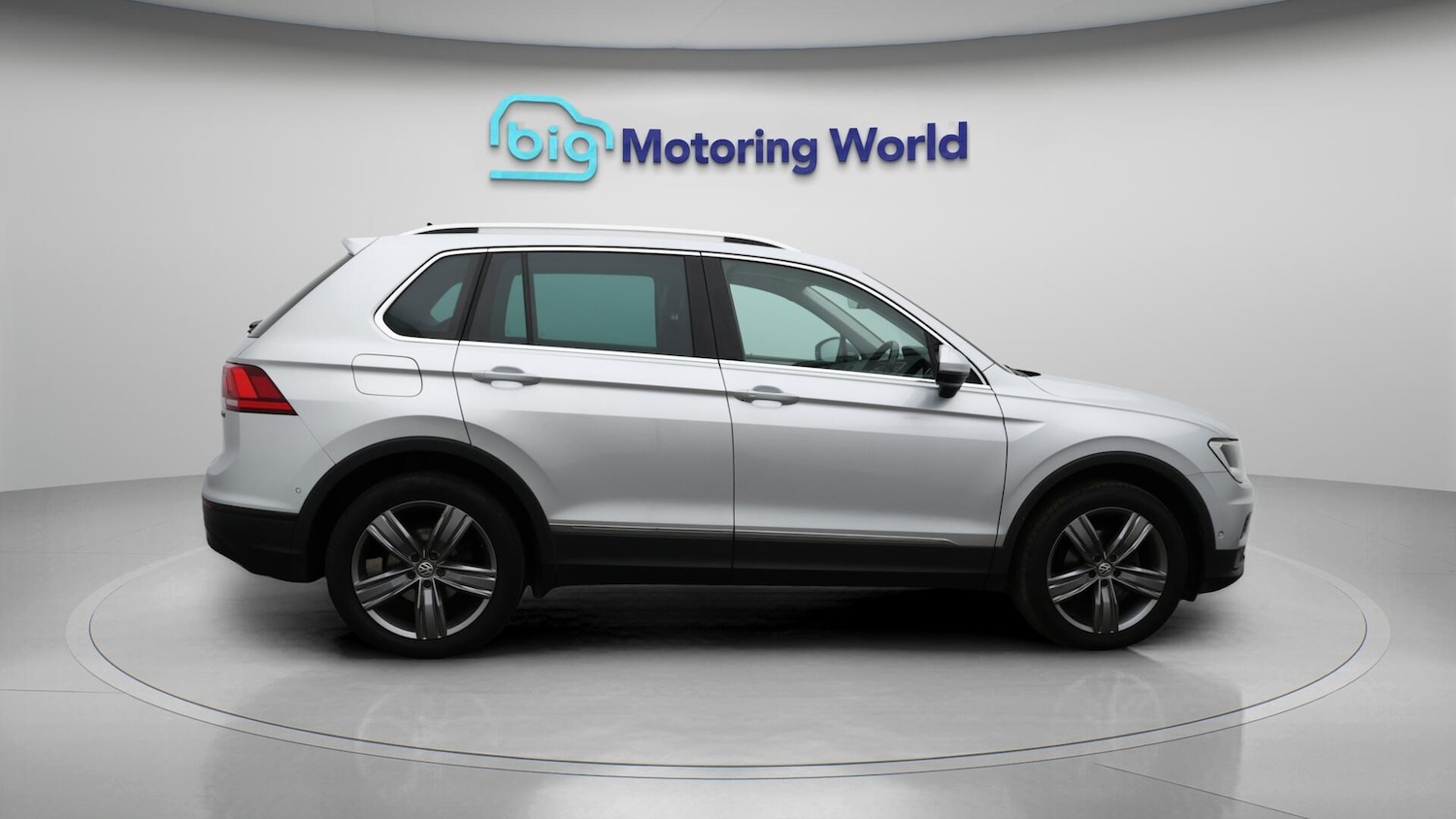 Used Volkswagen Tiguan 2019 for sale - 76326001: Photo 9