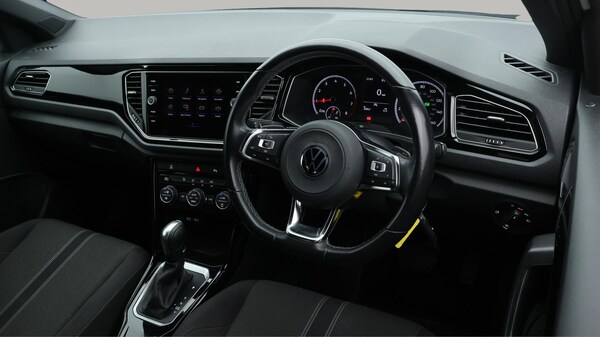 Used Volkswagen T-Roc 2021 for sale - 76151433: Photo 10