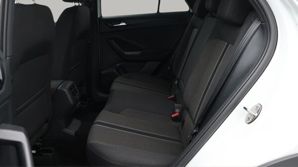 Used Volkswagen T-Roc 2021 for sale - 76151433: Photo 17