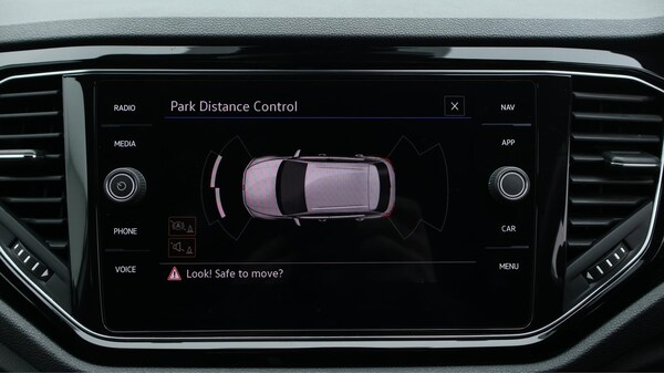Used Volkswagen T-Roc 2021 for sale - 76151433: Photo 24