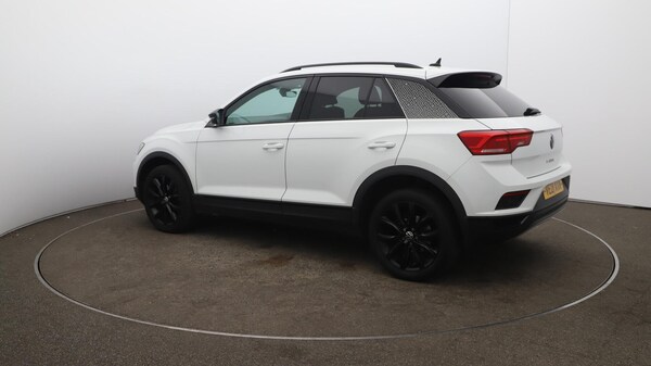 Used Volkswagen T-Roc 2021 for sale - 76151433: Photo 36