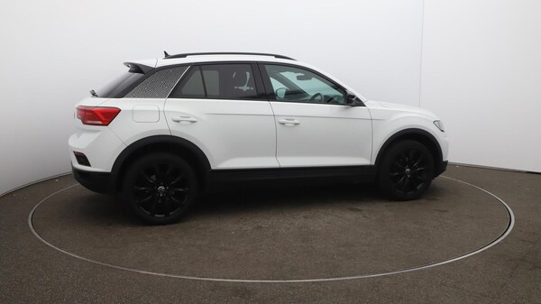 Used Volkswagen T-Roc 2021 for sale - 76151433: Photo 51