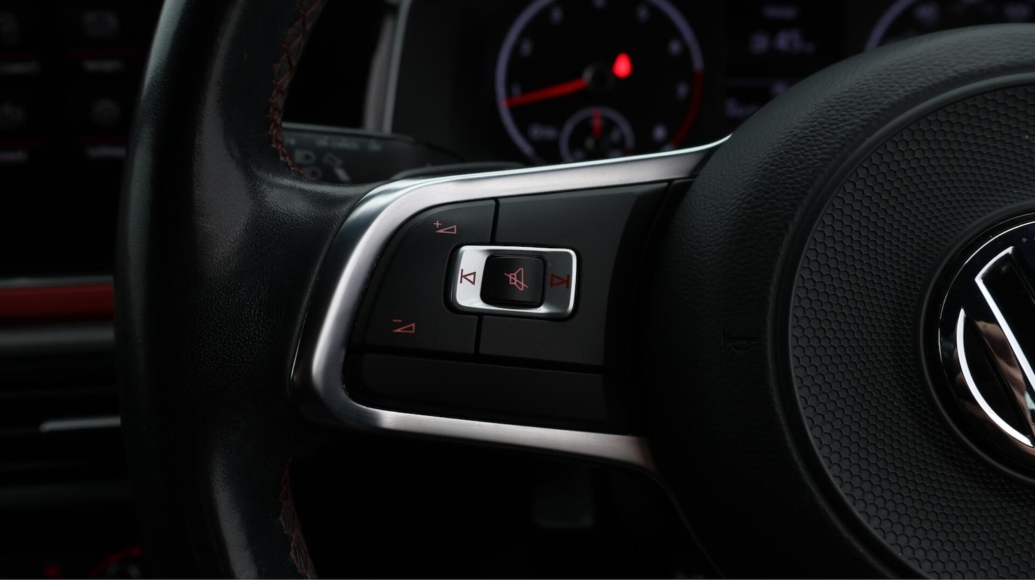 Used Volkswagen Polo 2020 for sale - 76151582: Photo 26
