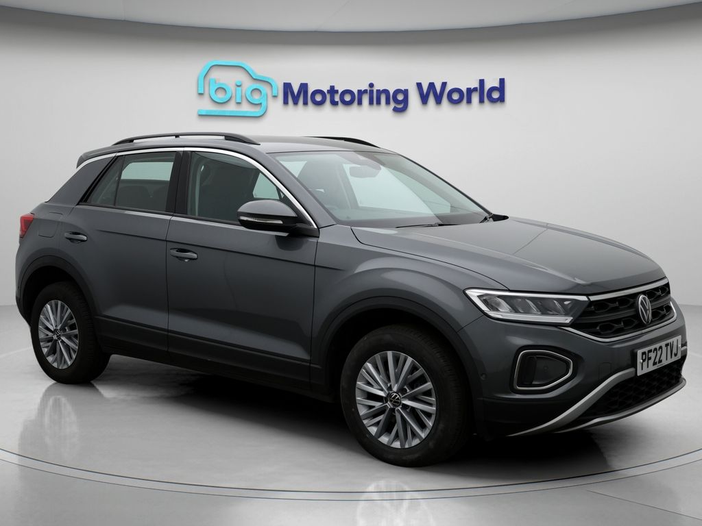 Used Volkswagen T-Roc for sale - 76811352: Photo 5