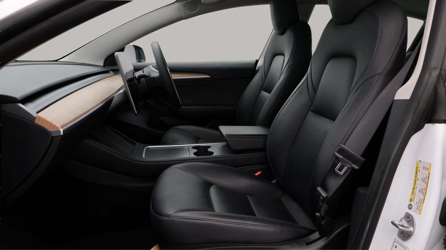 Used Tesla Model 3 2021 for sale - 77435579: Photo 14