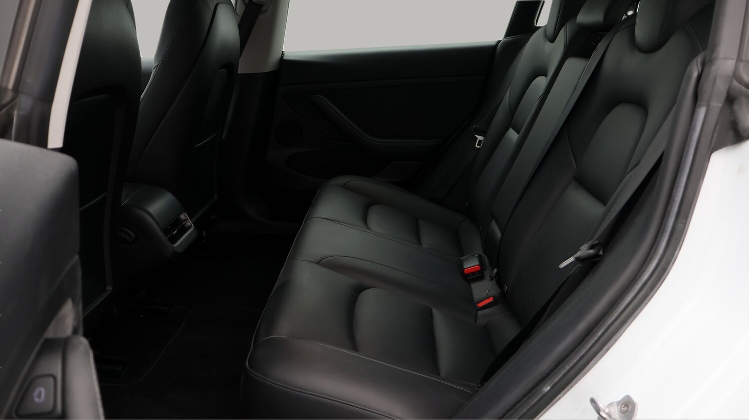 Used Tesla Model 3 2021 for sale - 77435579: Photo 16