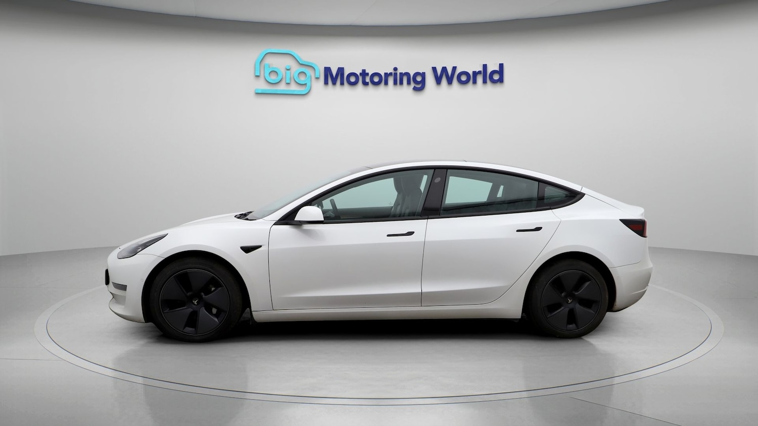 Used Tesla Model 3 2021 for sale - 77435579: Photo 4