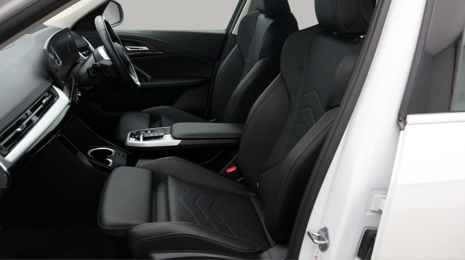 Used BMW iX1 2023 for sale - 77181818: Photo 14