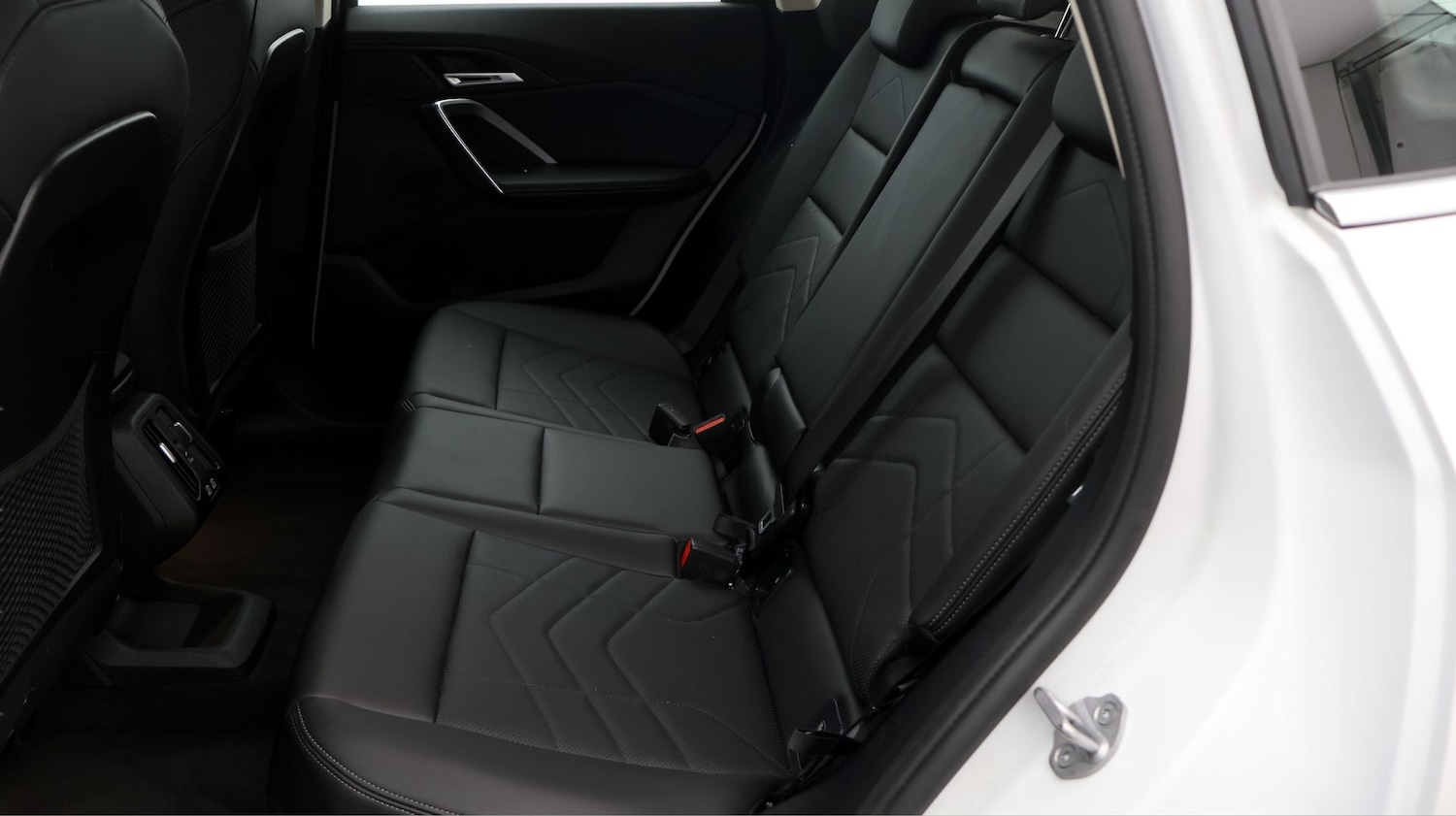 Used BMW iX1 2023 for sale - 77181818: Photo 16