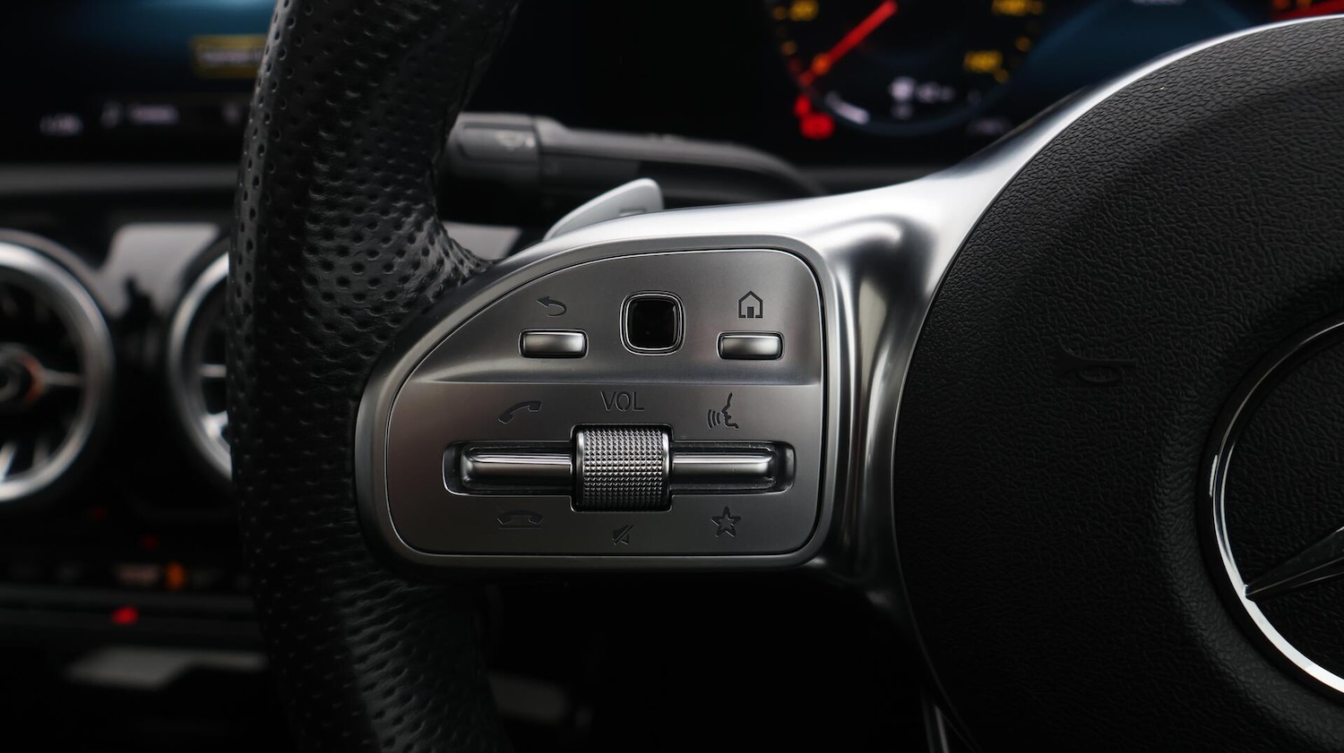 Used Mercedes-Benz CLA 2021 for sale - 76572534: Photo 25