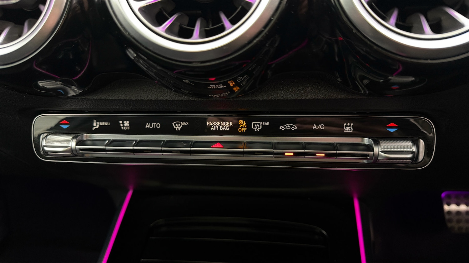 Used Mercedes-Benz EQB 2024 for sale - 78040125: Photo 11