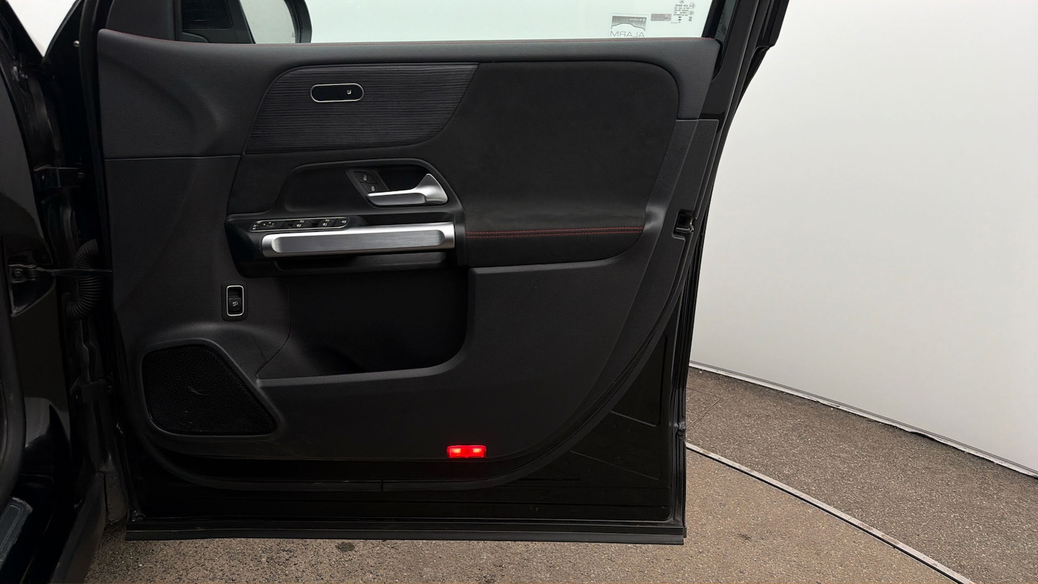 Used Mercedes-Benz EQB 2024 for sale - 78040125: Photo 14