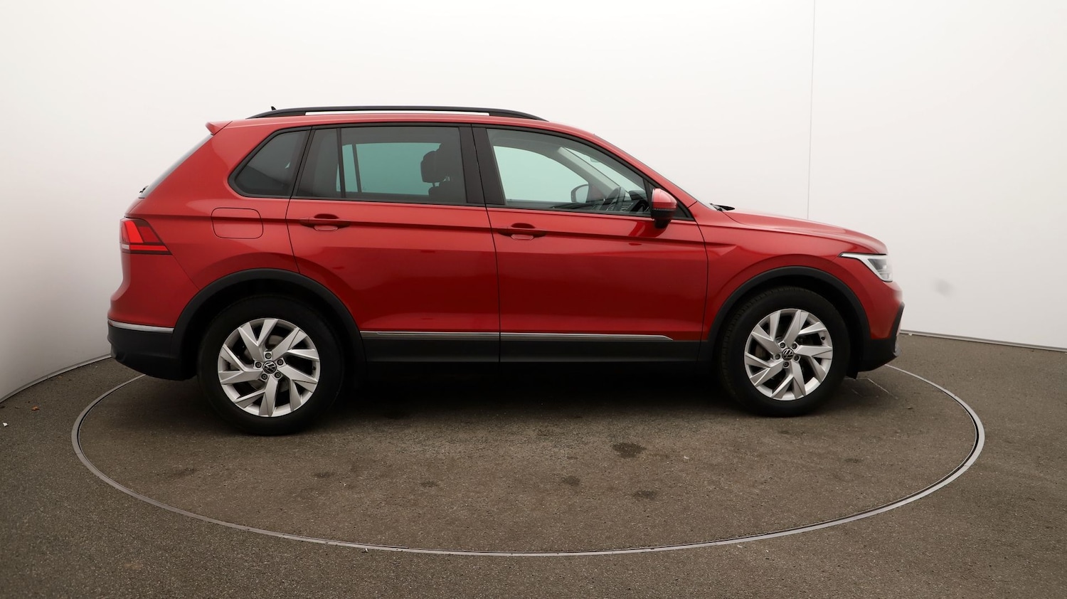 Used Volkswagen Tiguan for sale - 76809894: Photo 43