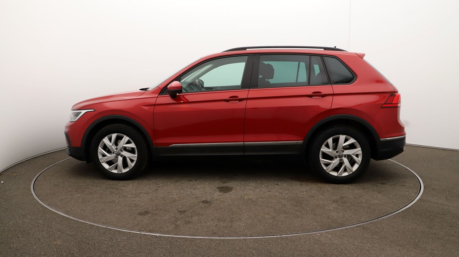 Used Volkswagen Tiguan for sale - 76809894: Photo 57