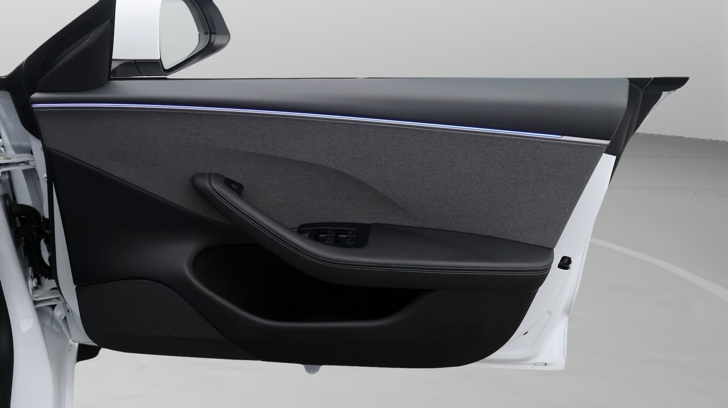 Used Tesla Model 3 2025 for sale - 77341108: Photo 15