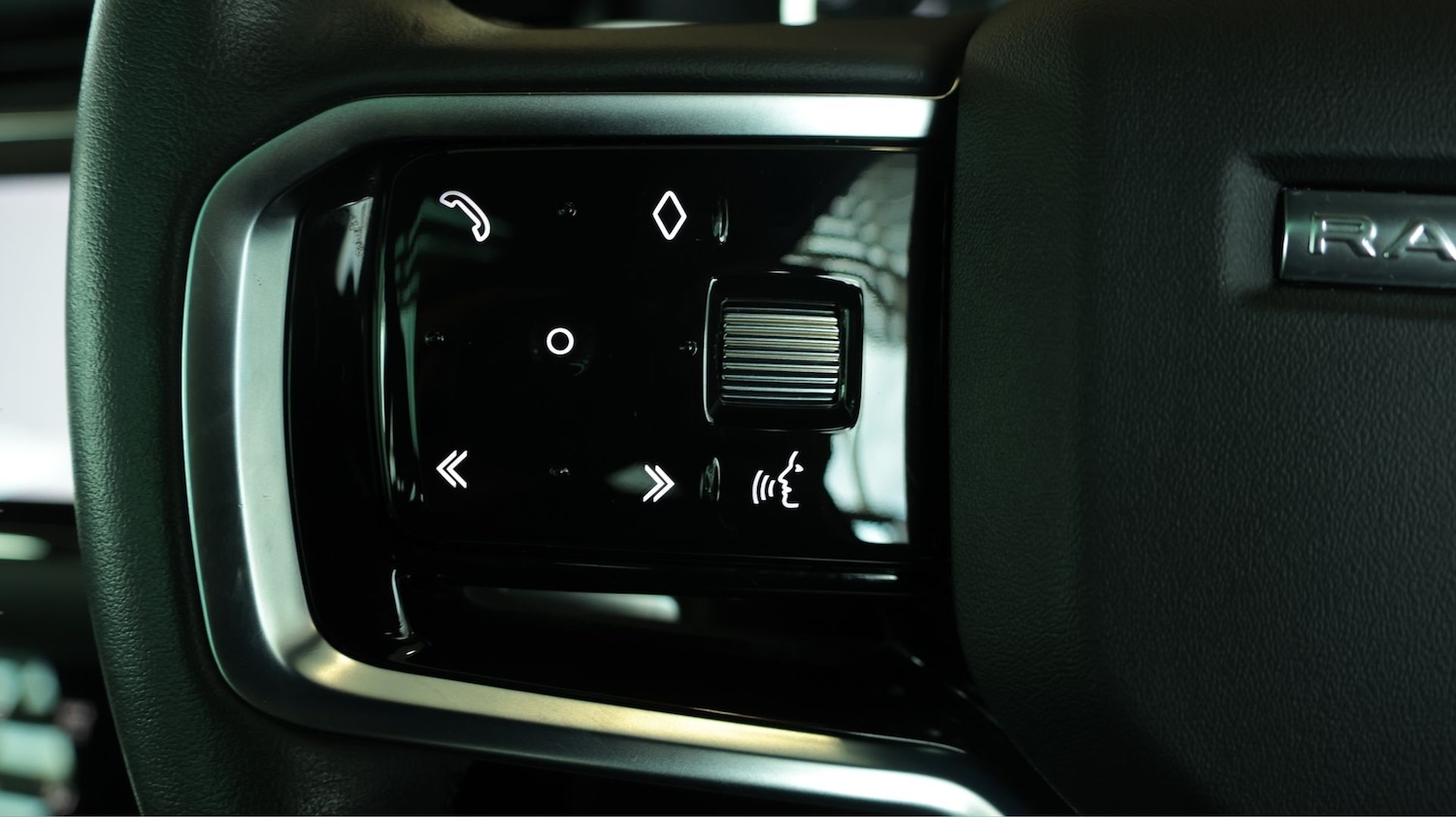 Used Land Rover Range Rover Evoque 2022 for sale - 78040648: Photo 22