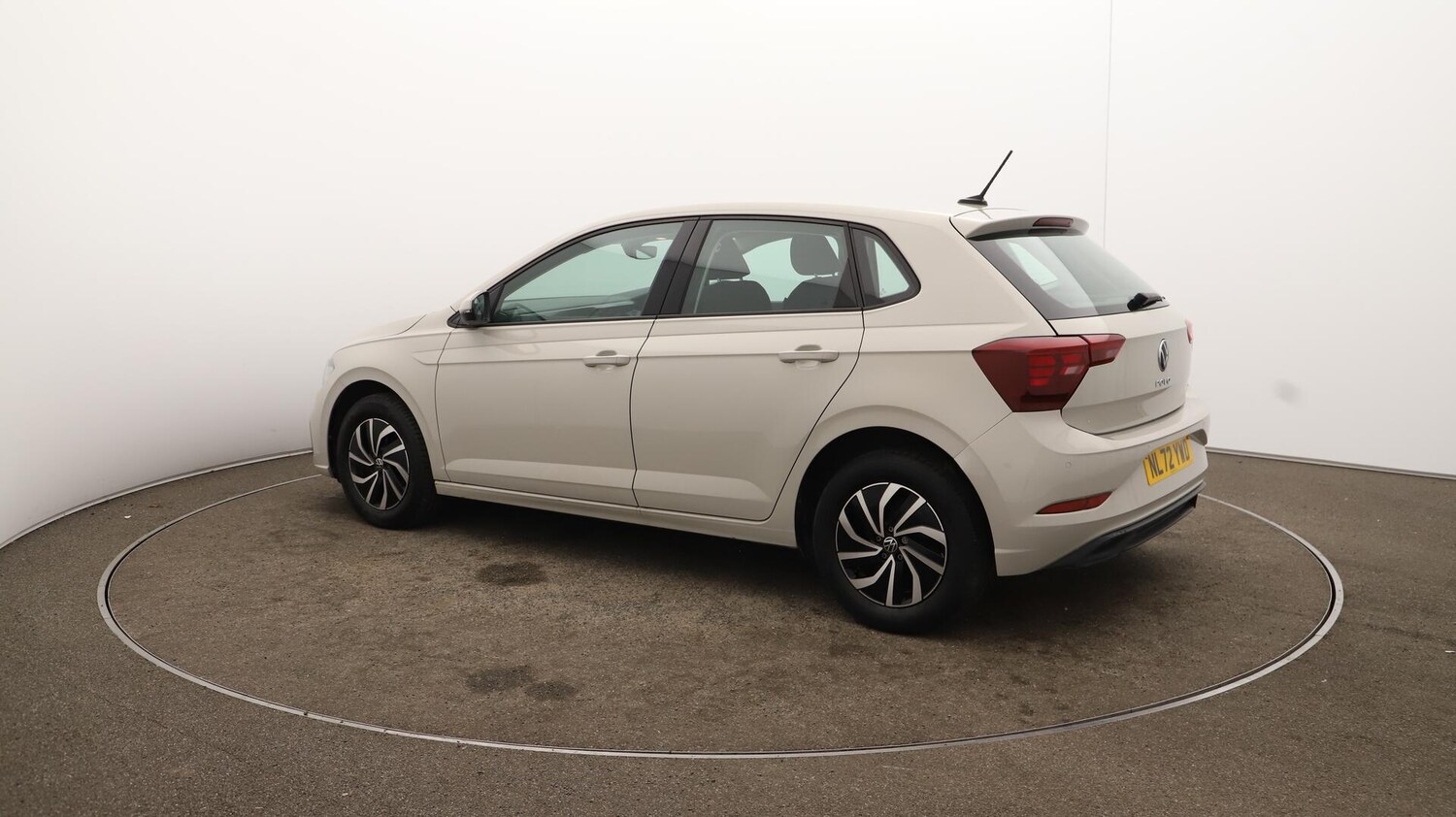 Used Volkswagen Polo 2022 for sale - 76084673: Photo 37