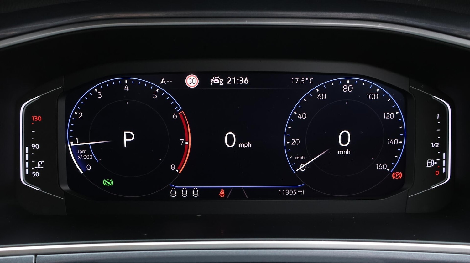 Used Volkswagen T-Roc 2023 for sale - 76608209: Photo 11