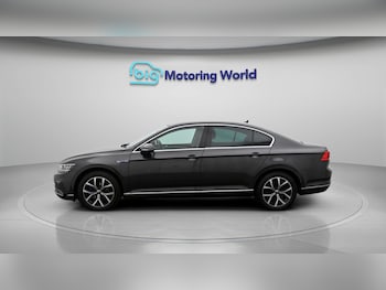 Used Volkswagen Passat 2022 for sale - 78960311: Photo