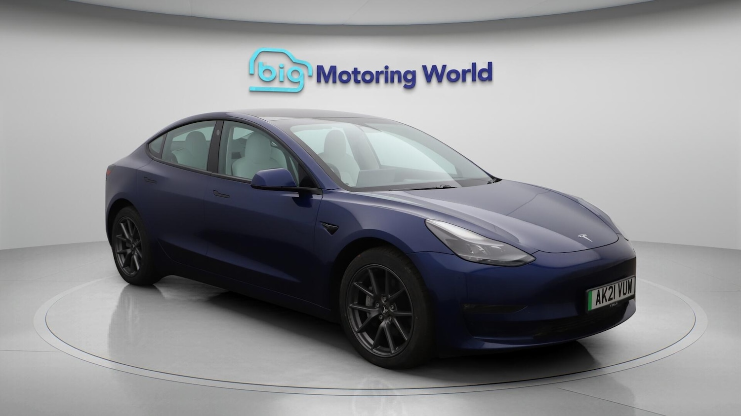 Used Tesla Model 3 2021 for sale - 76456612: Photo 2
