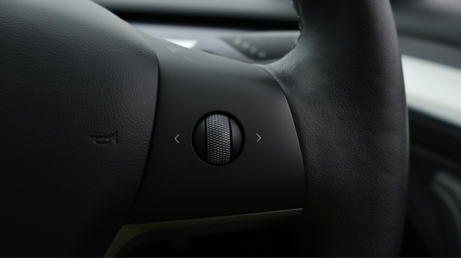 Used Tesla Model 3 2021 for sale - 76456612: Photo 24