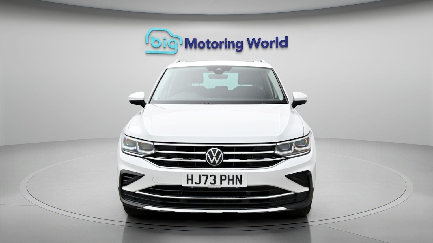Used Volkswagen Tiguan for sale - 78108948: Photo 2
