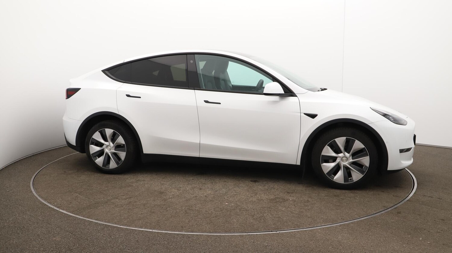 Used Tesla Model Y 2022 for sale - 75965398: Photo 51
