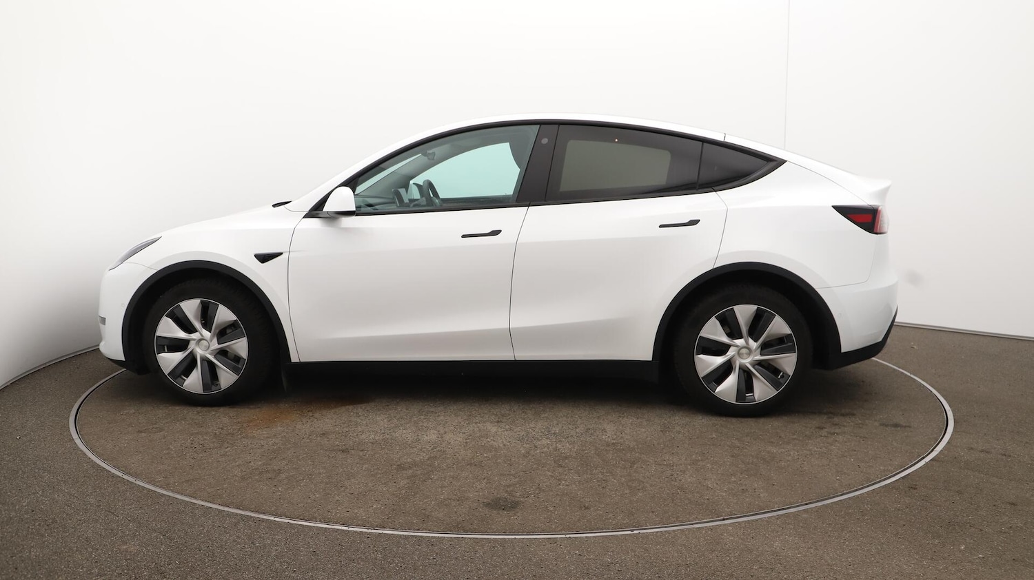Used Tesla Model Y 2022 for sale - 75965398: Photo 67