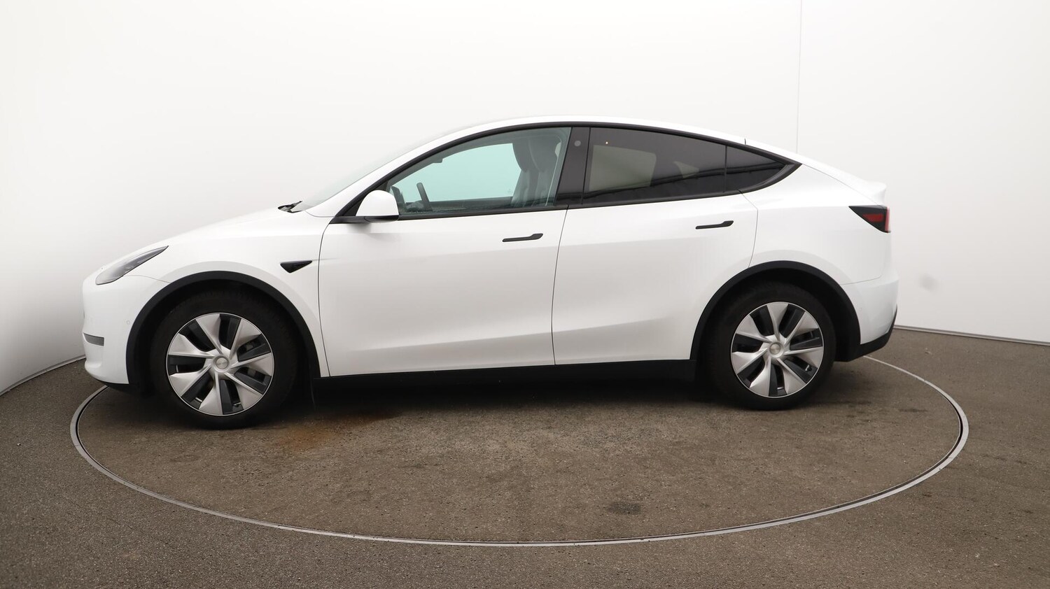 Used Tesla Model Y 2022 for sale - 75965398: Photo 68