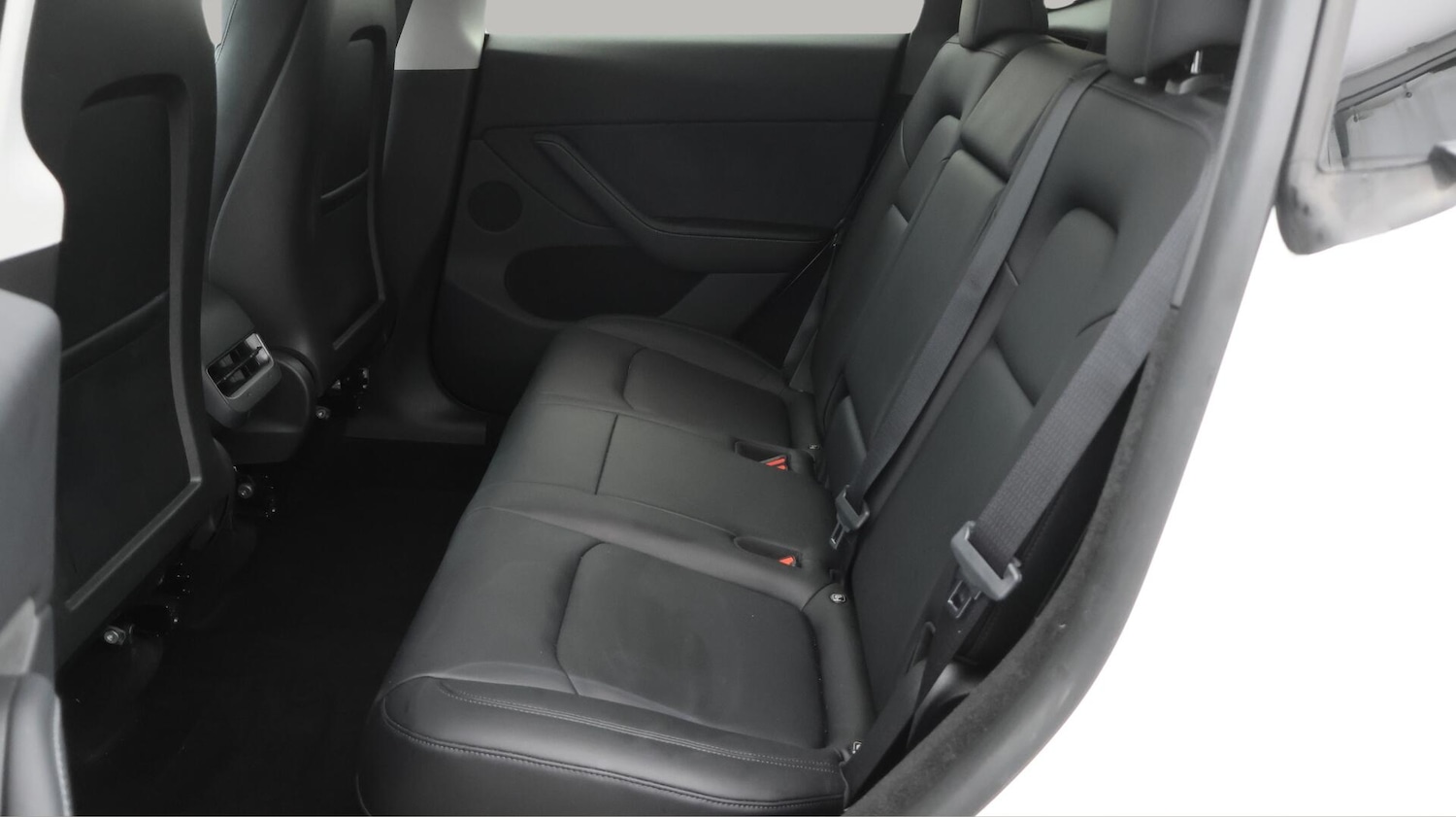 Used Tesla Model Y 2025 for sale - 76136387: Photo 25
