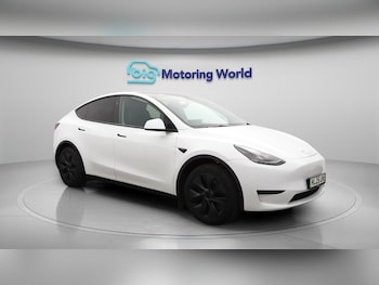 Used Tesla Model Y 2025 for sale - 76136387: Photo 2