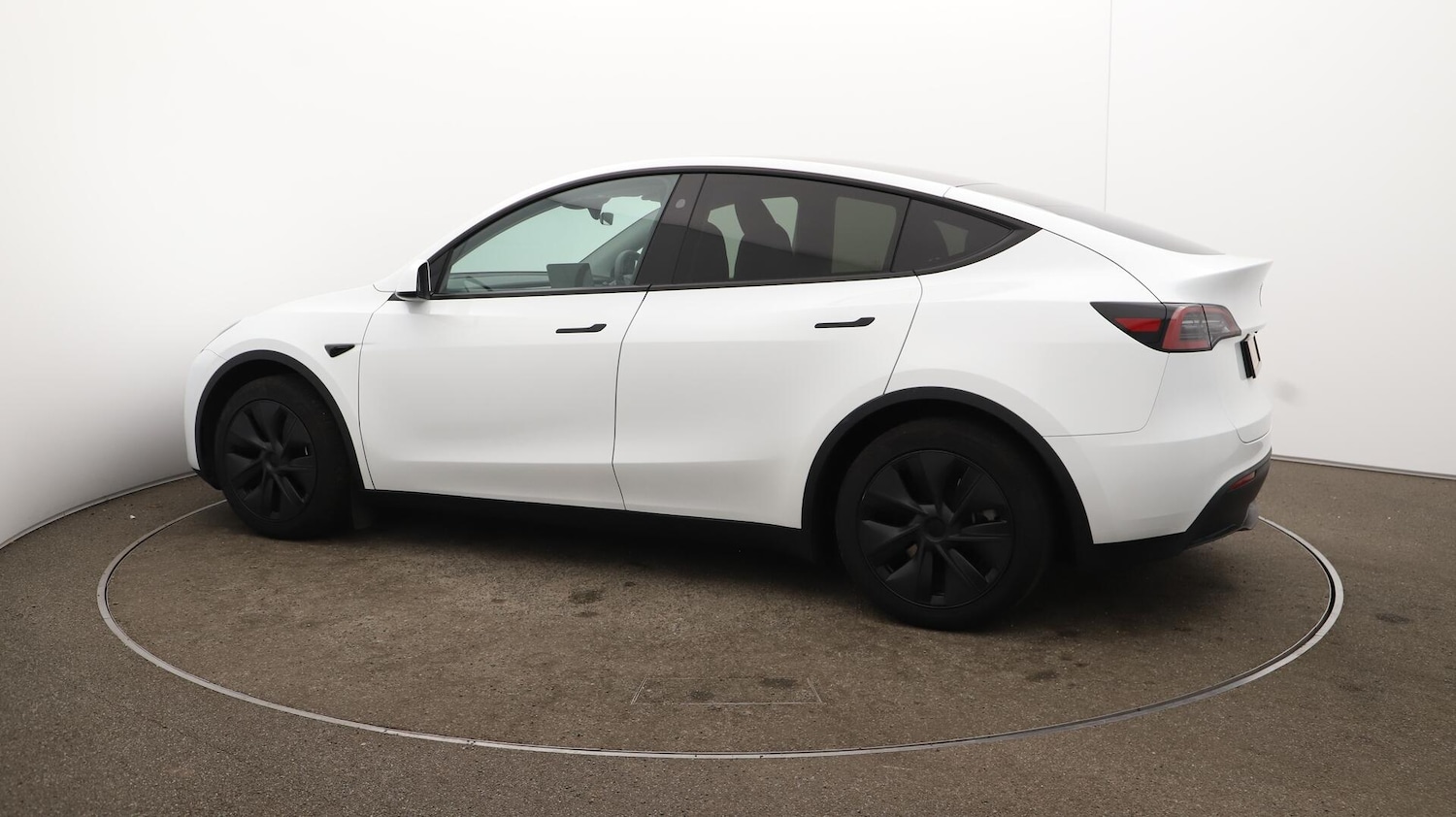 Used Tesla Model Y 2025 for sale - 76136387: Photo 34