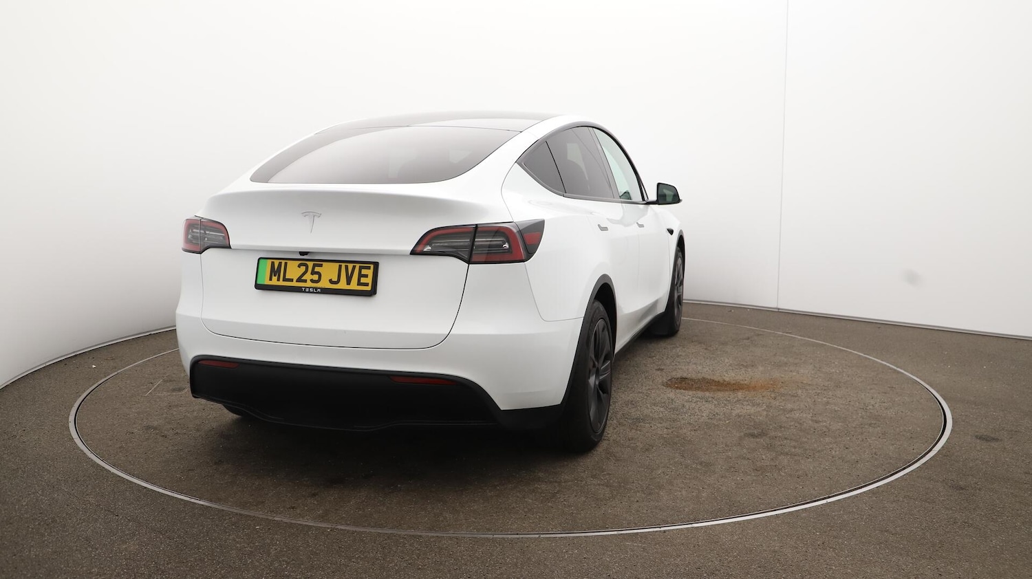 Used Tesla Model Y 2025 for sale - 76136387: Photo 53