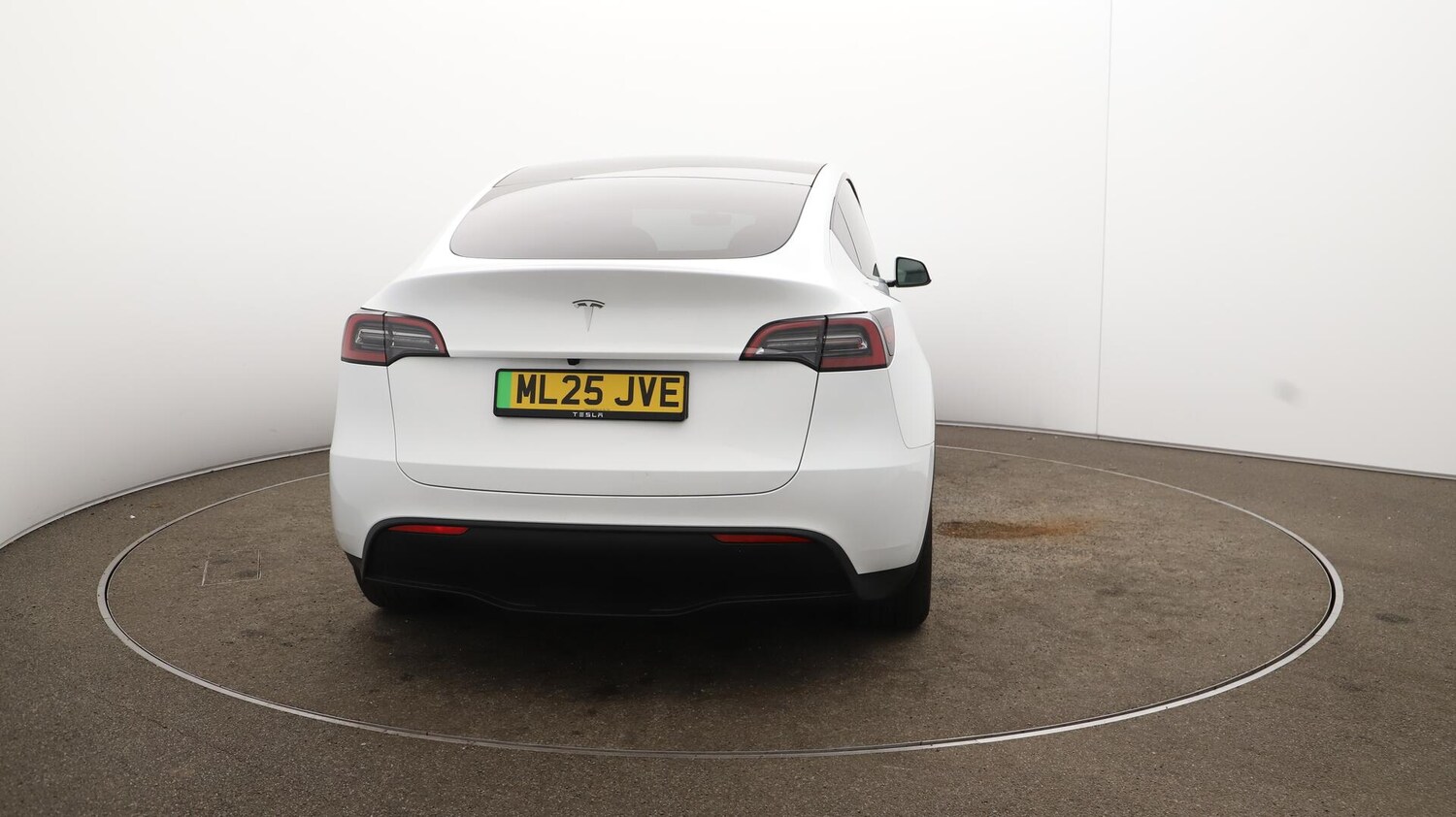 Used Tesla Model Y 2025 for sale - 76136387: Photo 55