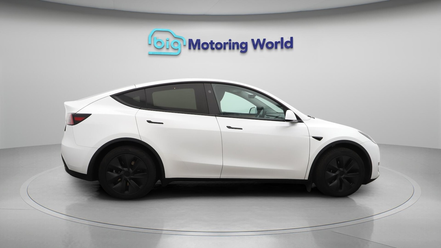 Used Tesla Model Y 2025 for sale - 76136387: Photo 9