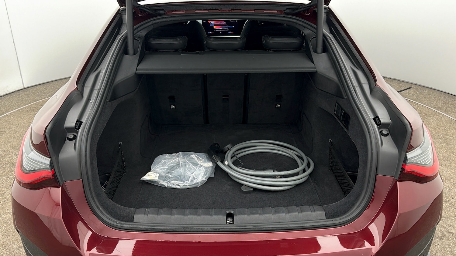 Used BMW i4 2022 for sale - 77872370: Photo 17