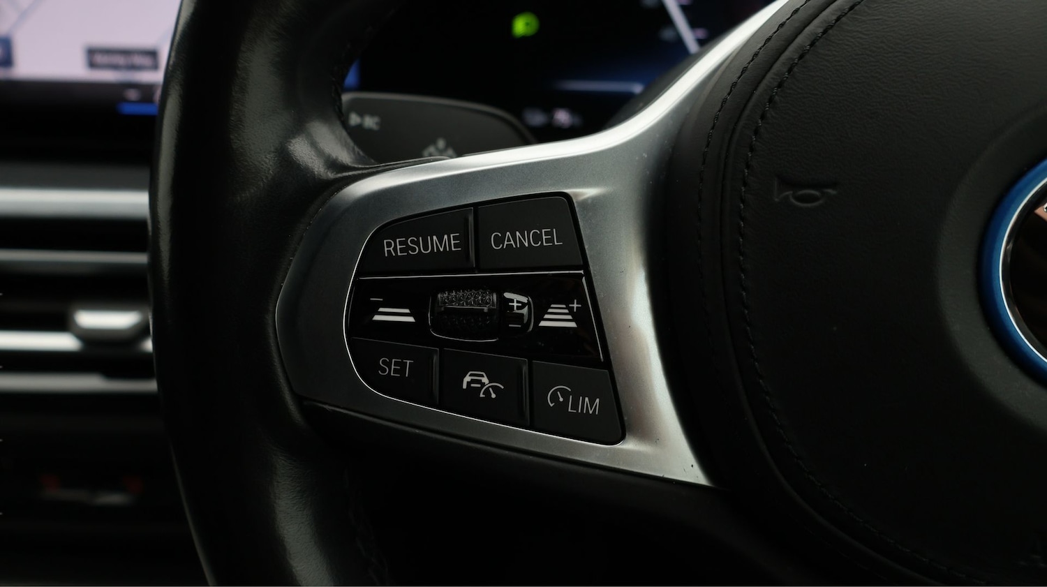 Used BMW i4 2022 for sale - 77872370: Photo 23