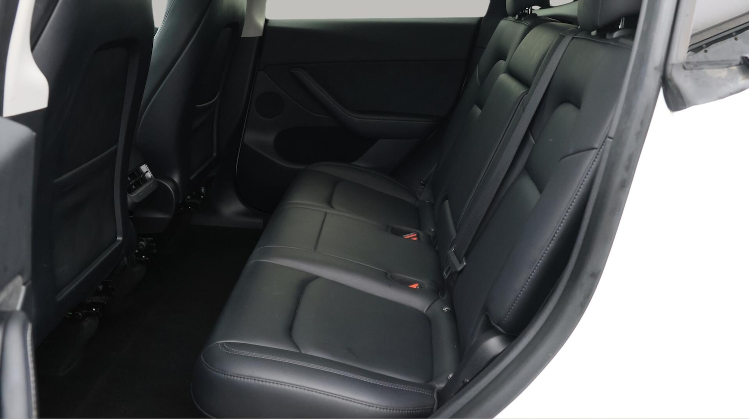 Used Tesla Model Y 2023 for sale - 76188839: Photo 17
