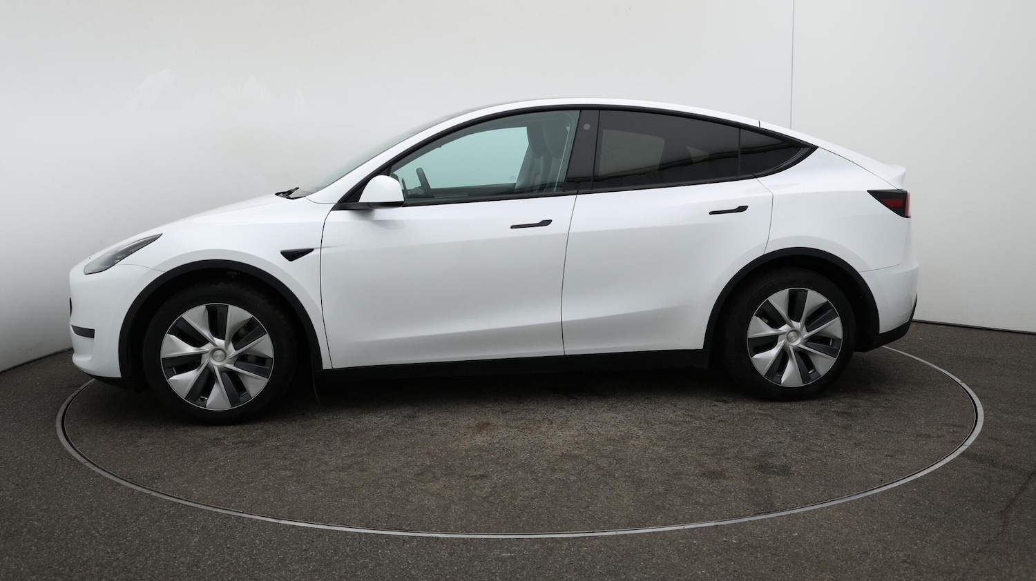 Used Tesla Model Y 2023 for sale - 76188839: Photo 64