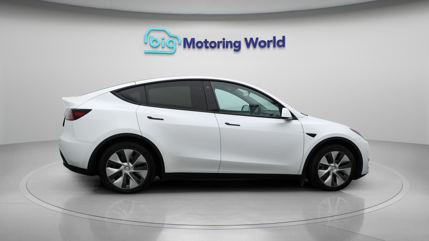Used Tesla Model Y 2023 for sale - 76188839: Photo 9