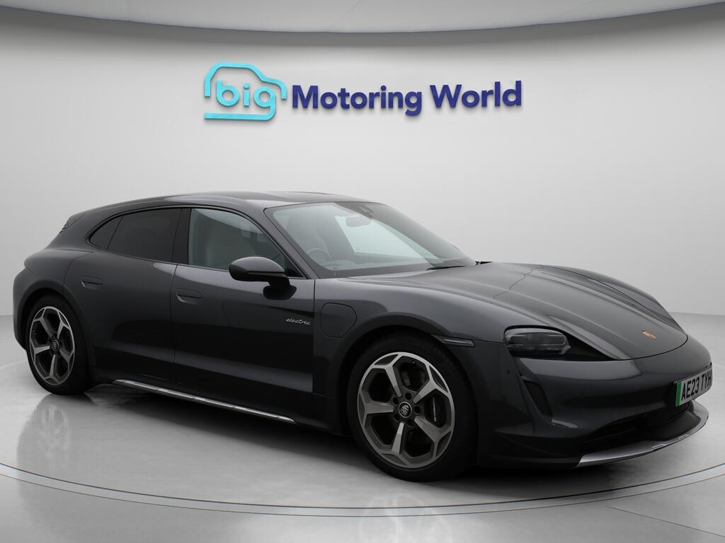 Used Porsche Taycan 2023 for sale - 76167457: Photo 1