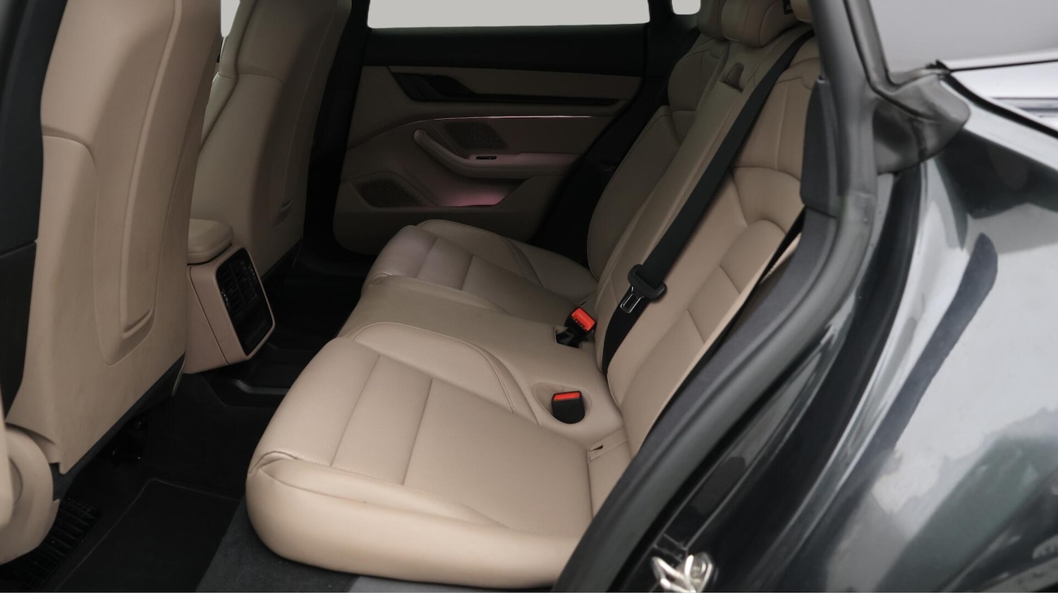 Used Porsche Taycan 2023 for sale - 76167457: Photo 10