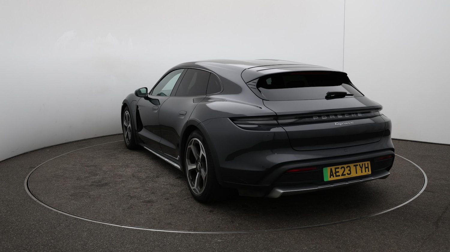 Used Porsche Taycan 2023 for sale - 76167457: Photo 54