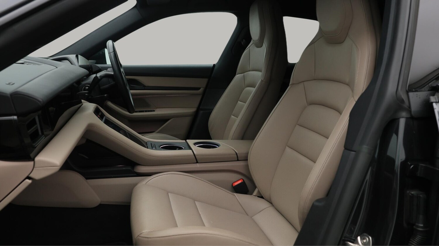 Used Porsche Taycan 2023 for sale - 76167457: Photo 8