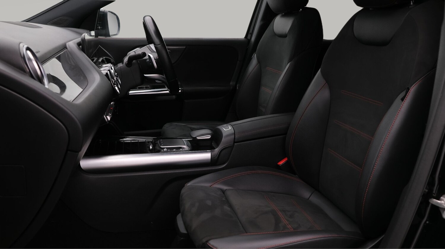 Used Mercedes-Benz GLA 2021 for sale - 77529365: Photo 14