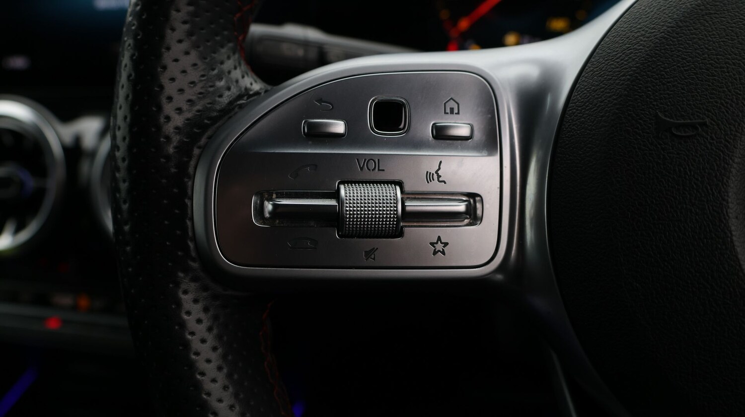 Used Mercedes-Benz GLA 2021 for sale - 77529365: Photo 27