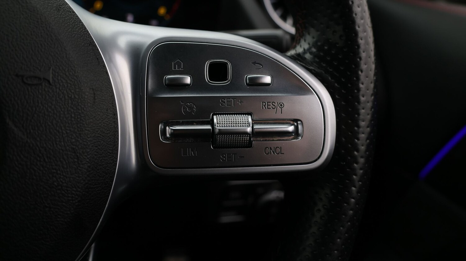 Used Mercedes-Benz GLA 2021 for sale - 77529365: Photo 28