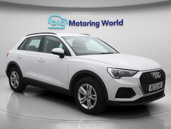 Audi - Q3